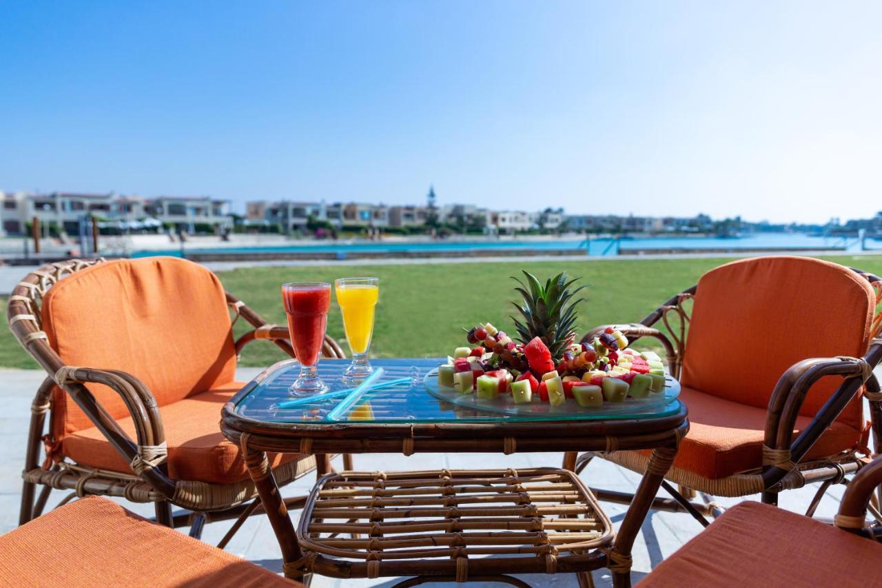 Golden Lake Marina Hotel El Alamein Kültér fotó
